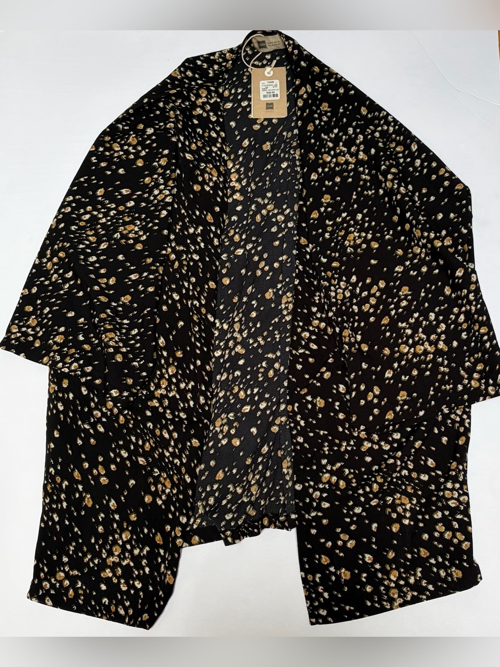 NWT Look by M Women’s Floral Top | Size: OS